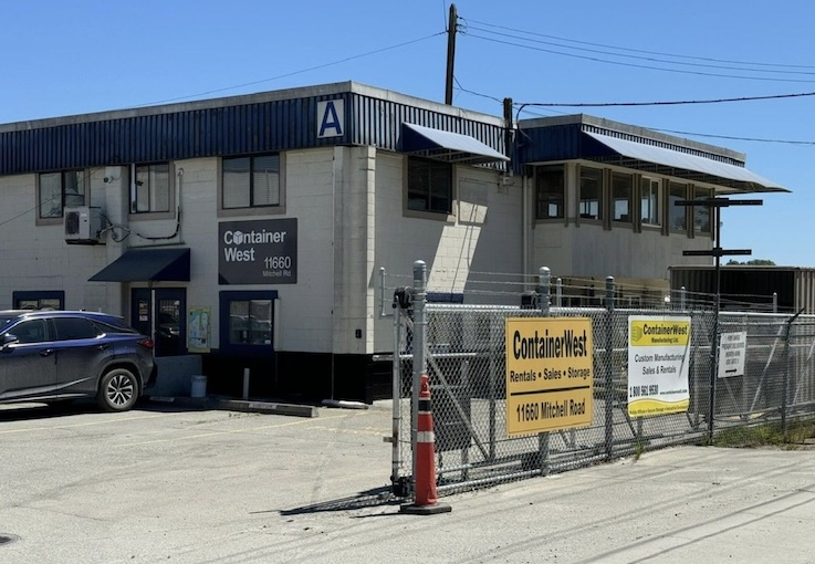 Storage Units at StorePlex Storage - Chilliwack - Chilliwack, BC